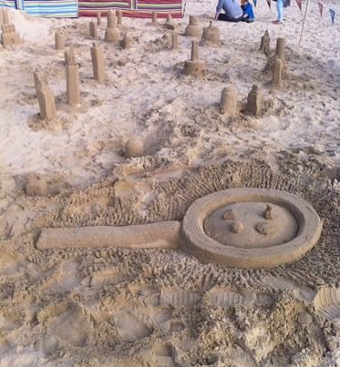 sand-sculpture-workshop-Tom-Bolland-sand-in-your-eye