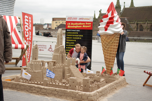 Jet2-giant-sandcastle-sand-sculpture-PR