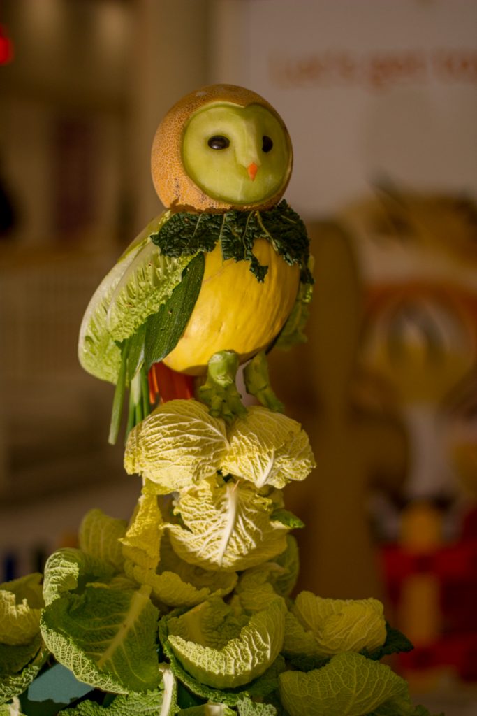shopping_centre_pr_events_food_sculpture