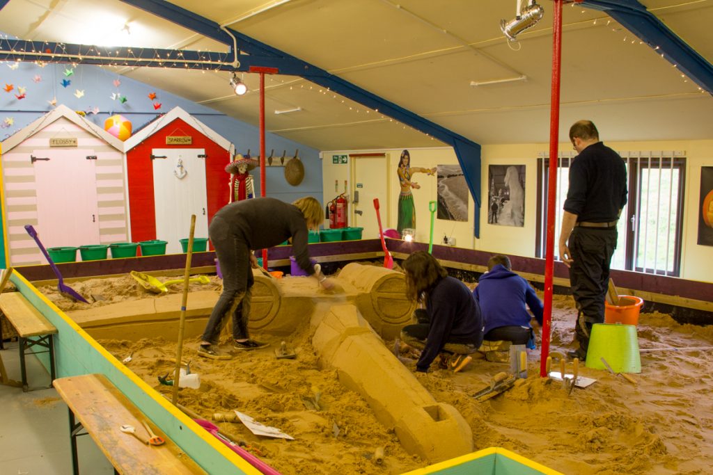 sand_sculpture_courses_learn_to-_sculpt_sand