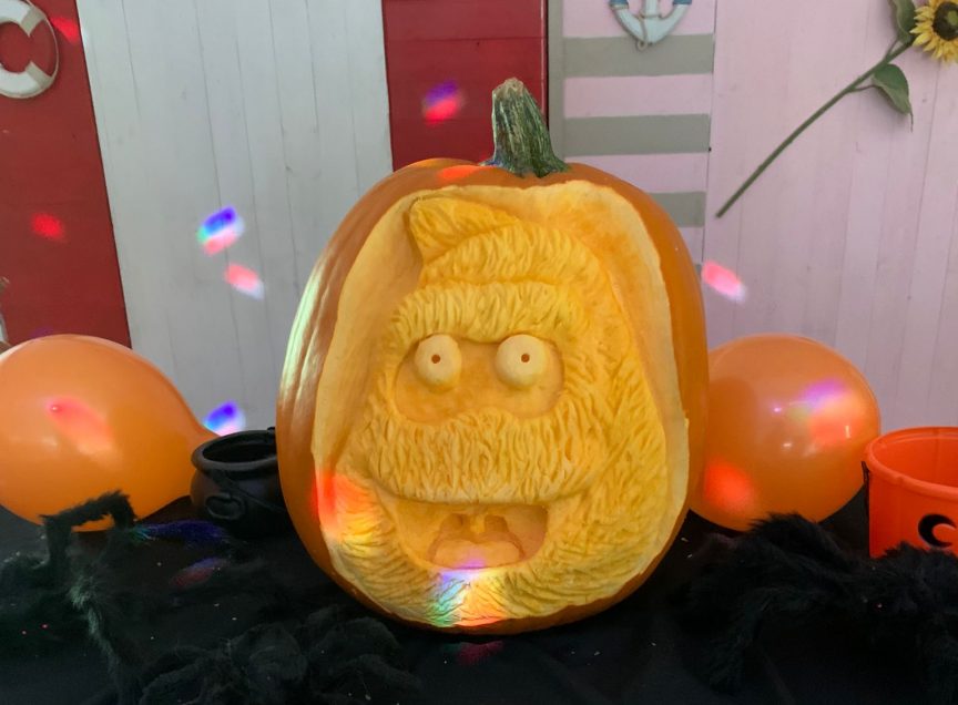CBBC’s Stanley investigates our spooky pumpkin carving skills