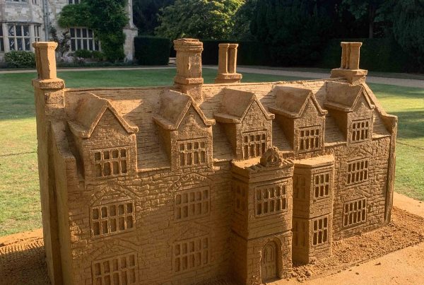 building sand sculpture uk