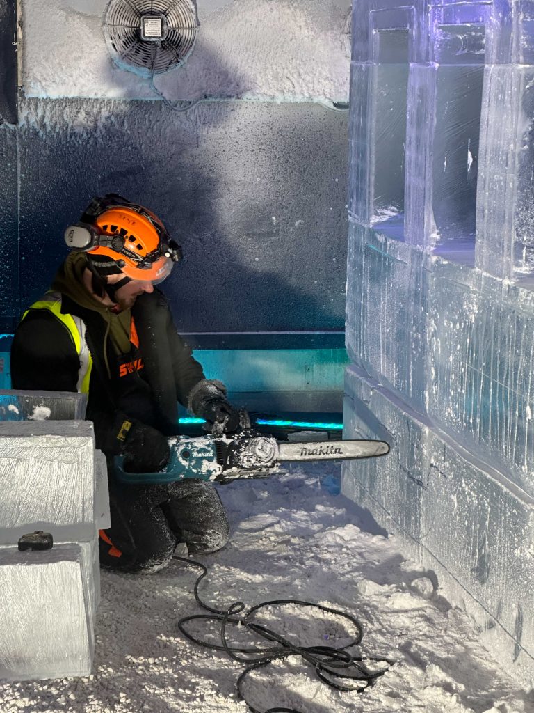 Nottingham ice bar polar express 12