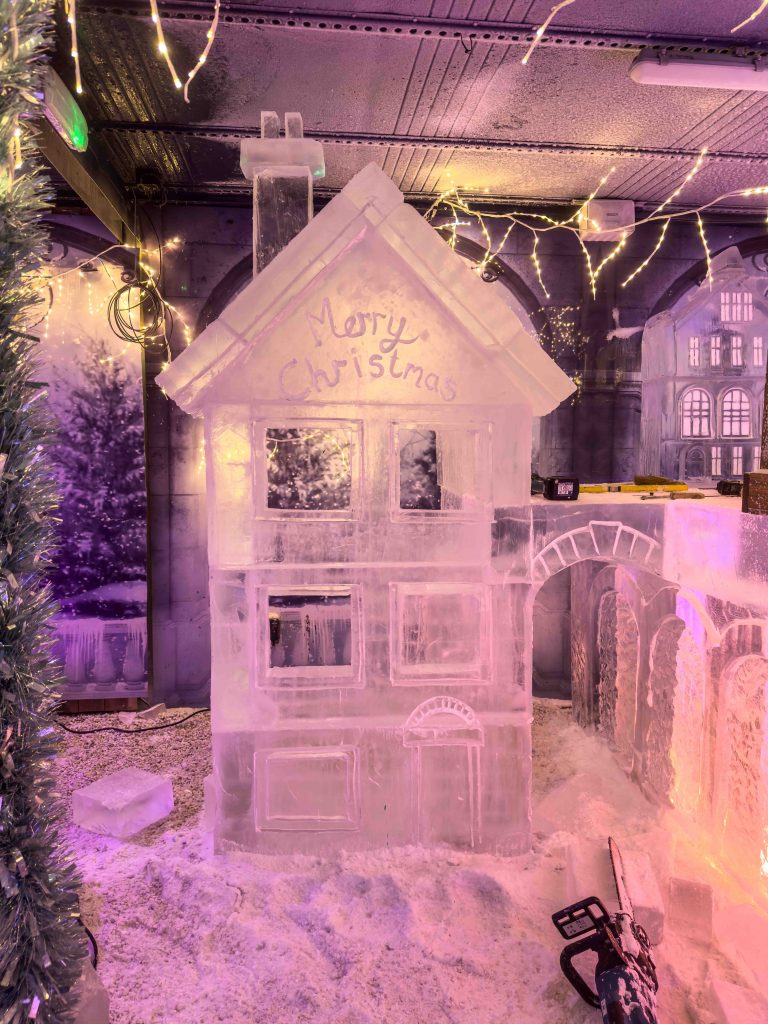 Nottingham ice bar polar express 16