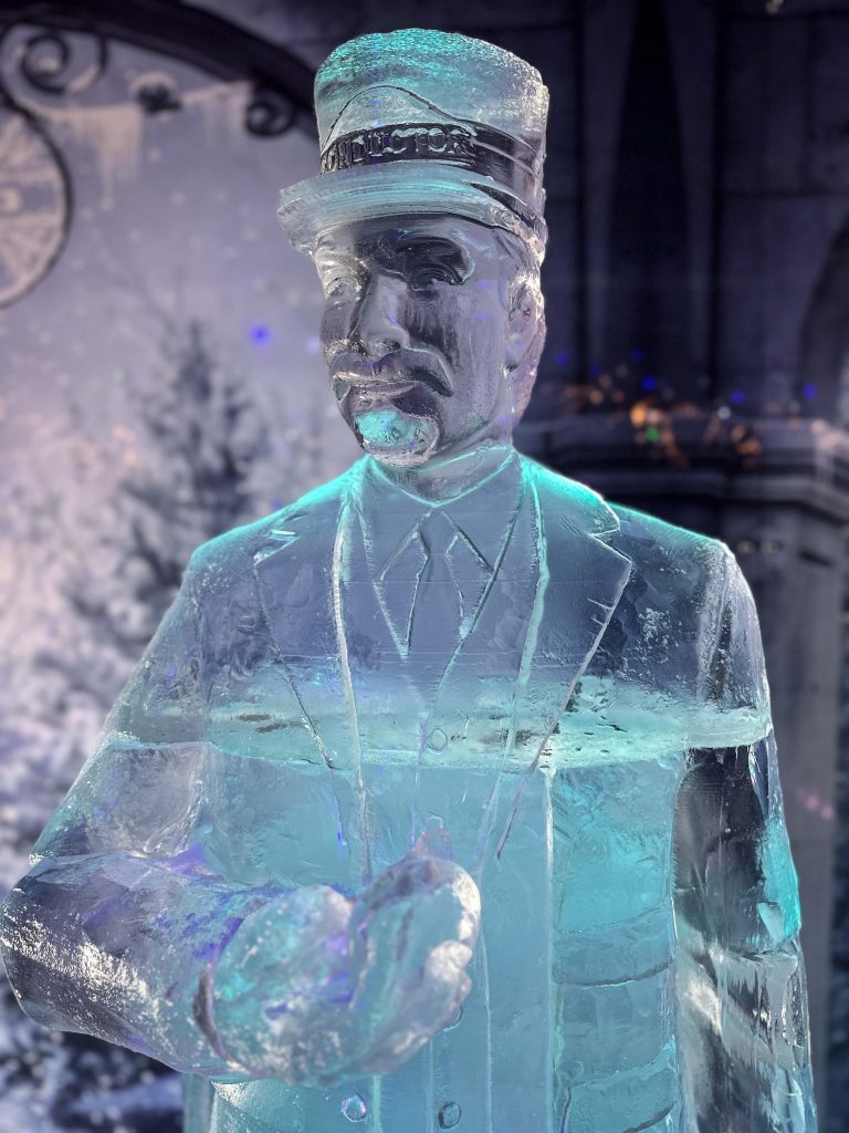 Nottingham ice bar polar express 21