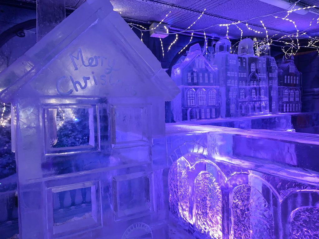 Nottingham ice bar polar express 25