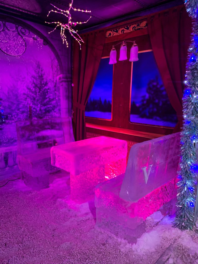 Nottingham ice bar polar express 28