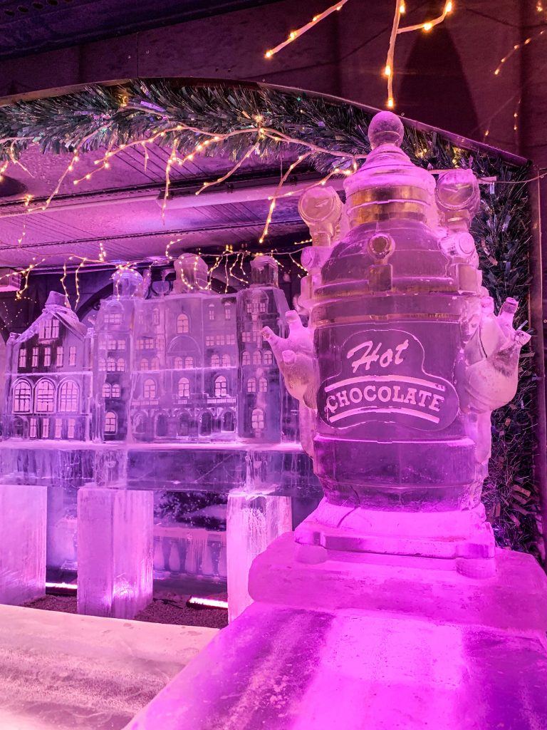 Nottingham ice bar polar express 38