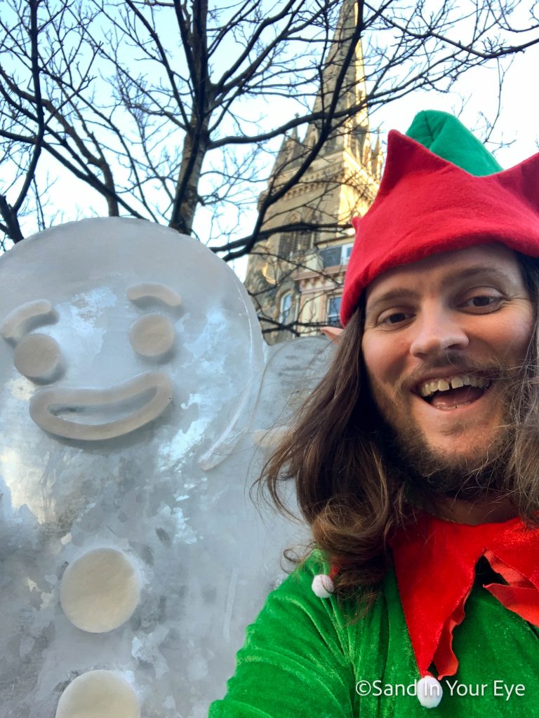 ❄️ Dundee Sparkles: How Ice Sculpture Brought Festive Magic to the Christmas Switch-On! 6 ice sculpture christmas 9