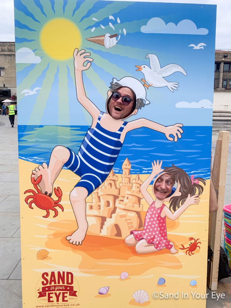 photo prop summer uk