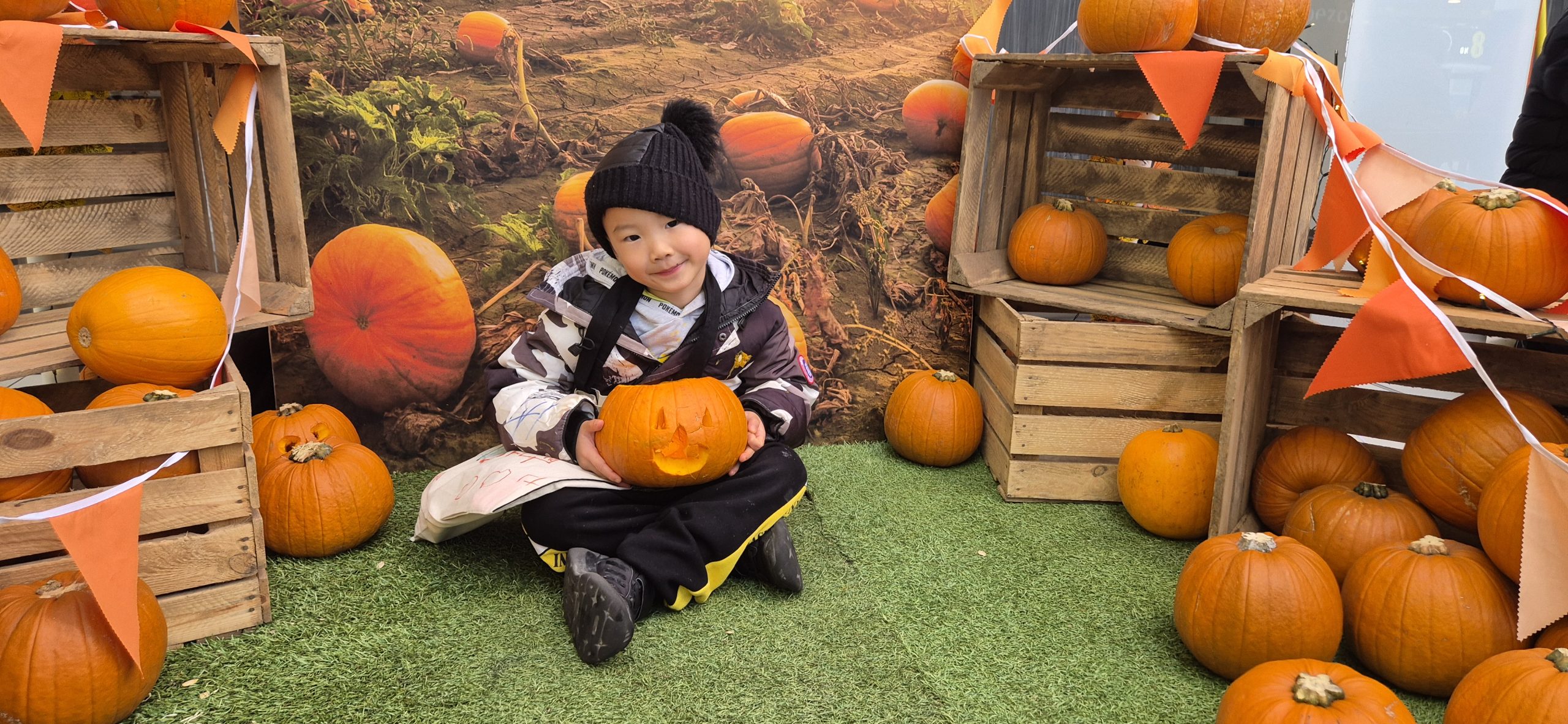 Spectacular Pumpkin Patch & Carving Workshops Return to Blackburn