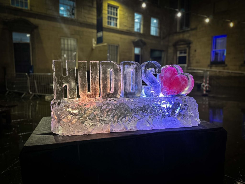 1 hour ice sculpture huddersfield 10