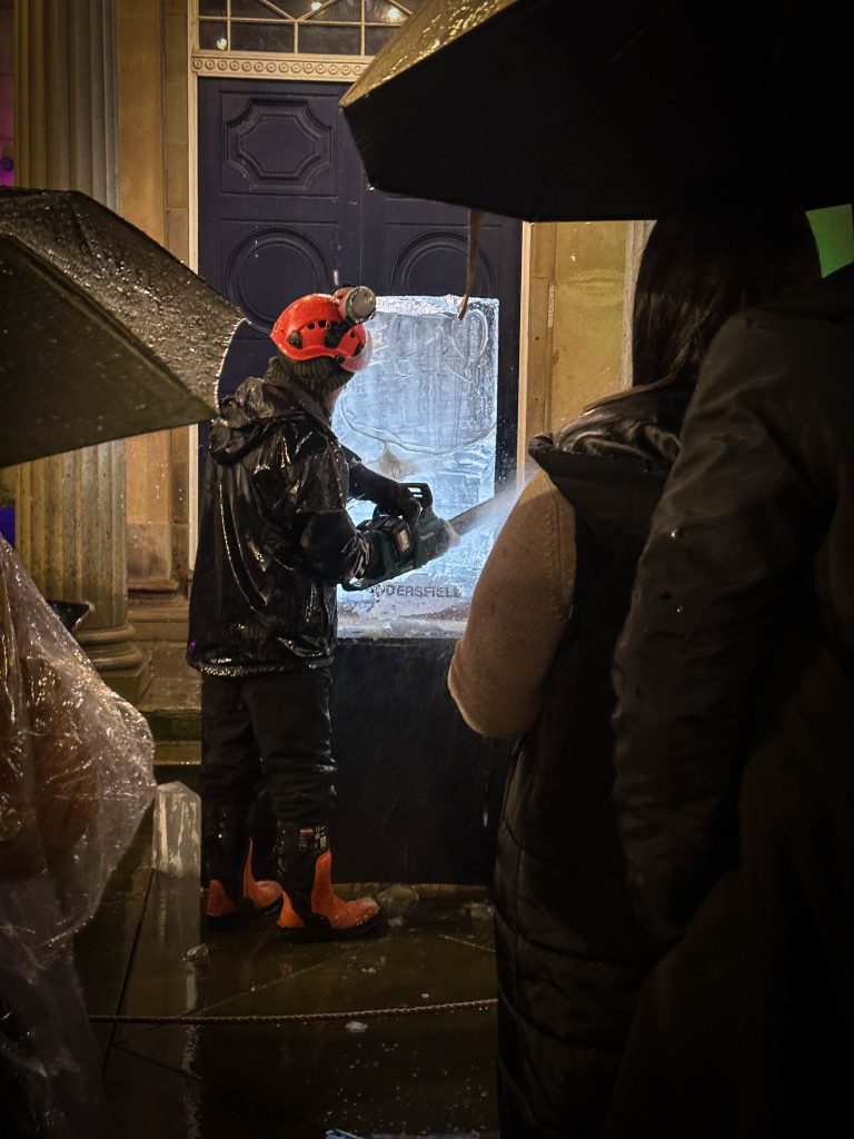 1 hour ice sculpture huddersfield 12