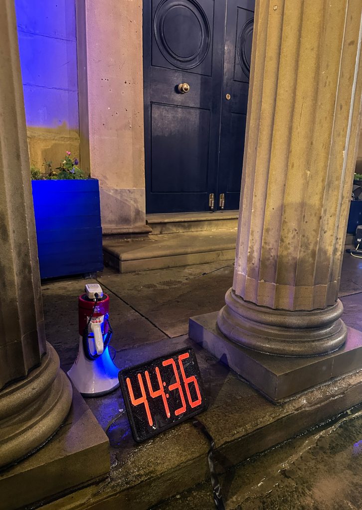 1 hour ice sculpture huddersfield 13