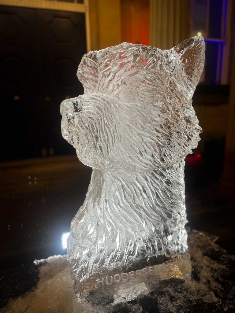 1 hour ice sculpture huddersfield 19