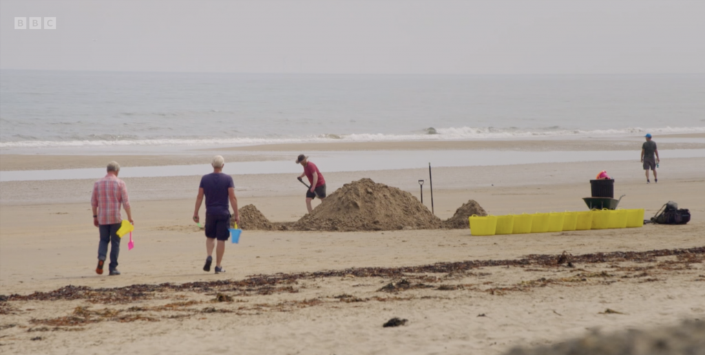 Robson Greens Family Throwback - Making a Giant Sandcastle! 1 tv sand sculpture