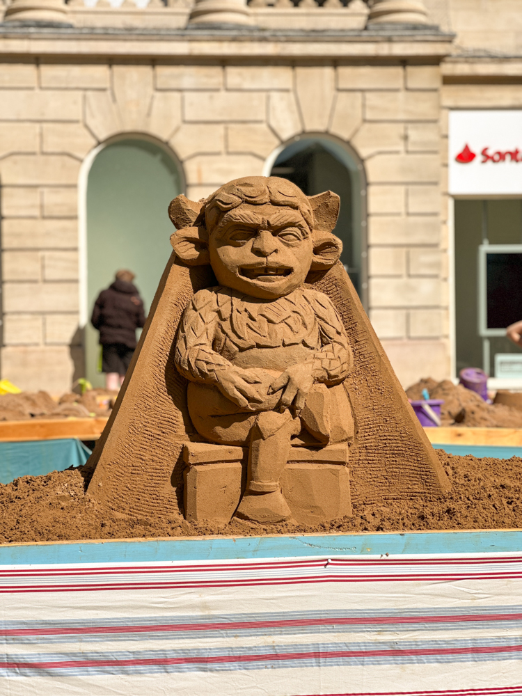 A Grand Day Out in Lincoln: Sand Sculptures & Creative Workshops 4 free events