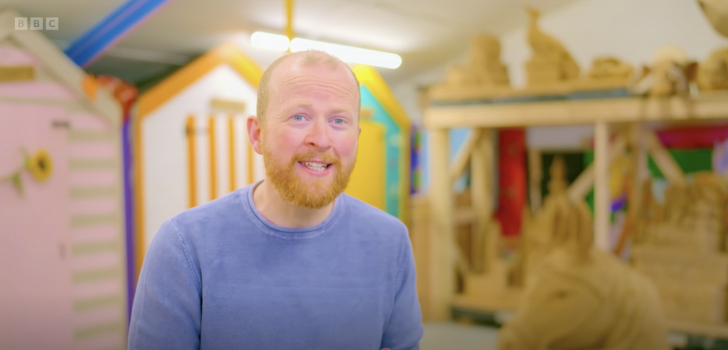Catching the Wave on CBBC: Jamie Builds an Epic Sandcastle on ‘Go Get Arty’! 1 jamie wardley