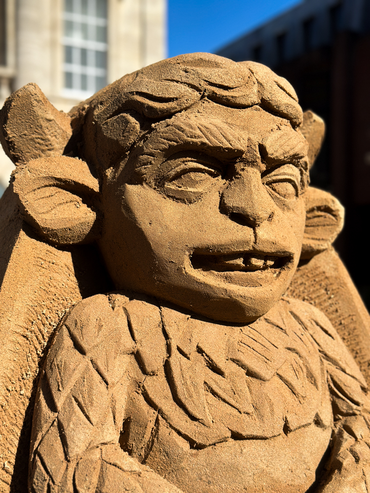 A Grand Day Out in Lincoln: Sand Sculptures & Creative Workshops 3 sculpture replicas