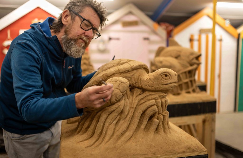 turtle sand sculpture