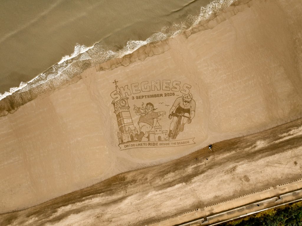 Tour of Britain Skegness Sand Drawing 3 Tour_of_Britain_land_art