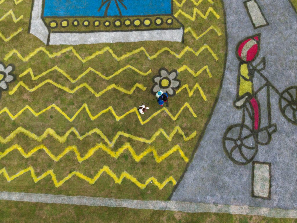 Children’s artwork brought to life into grass art for the Tour of Britain. 24 community_events_skegness