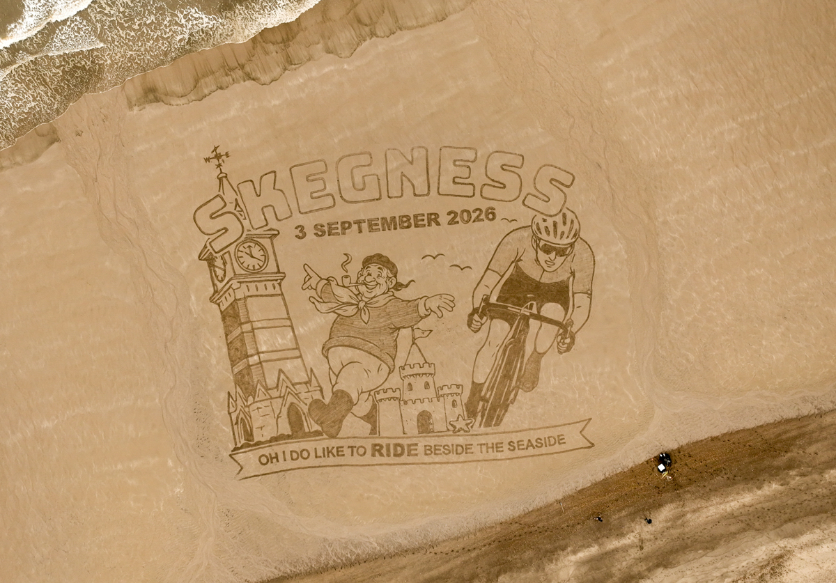 Tour of Britain Skegness Sand Drawing